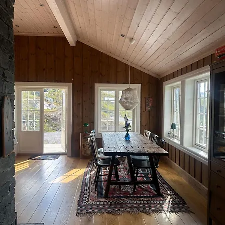 Rustik I Gausta, In, Out, 10 Beds Chalet Gaustablikk