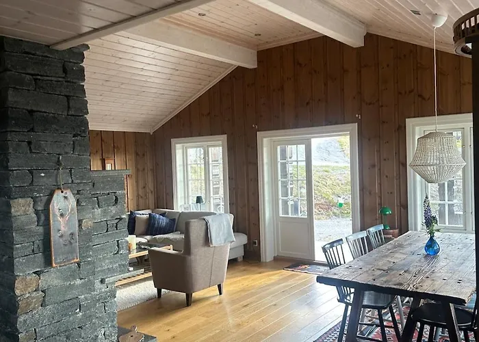 Alpstuga Rustik I Gausta, In, Out, 10 Beds *